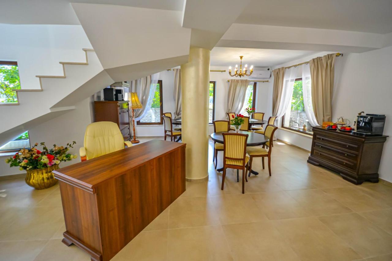 Casa Mora Hotel Deva Eksteriør billede