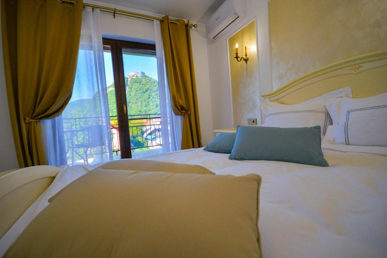 Casa Mora Hotel Deva Eksteriør billede